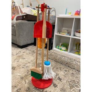 Melissa & Doug Let's Play House! Dust, Sweep & Mop Set